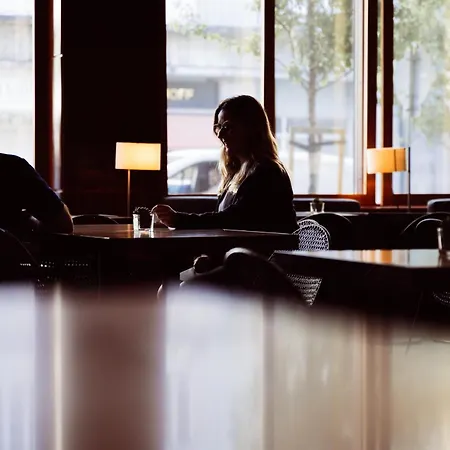 酒店 多姆卡洛斯自由酒店 3*