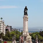Отель Dom Carlos Liberty