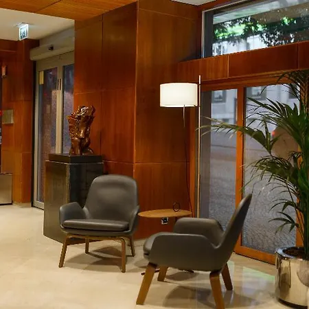 Dom Carlos Liberty Hotel