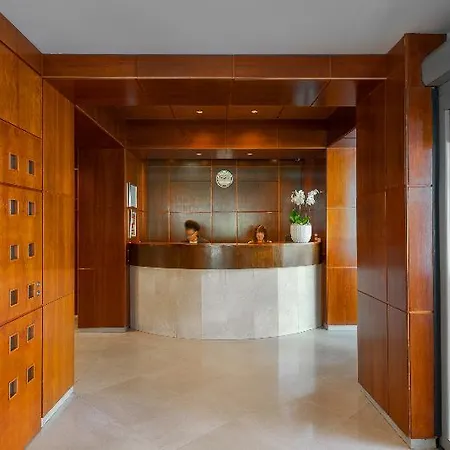 Dom Carlos Liberty Hotel