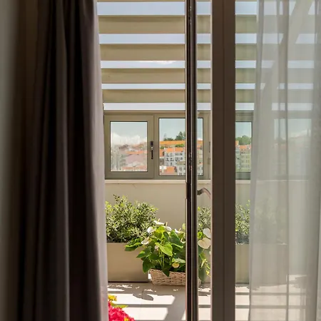 ホテル ドム カルロス リバティ